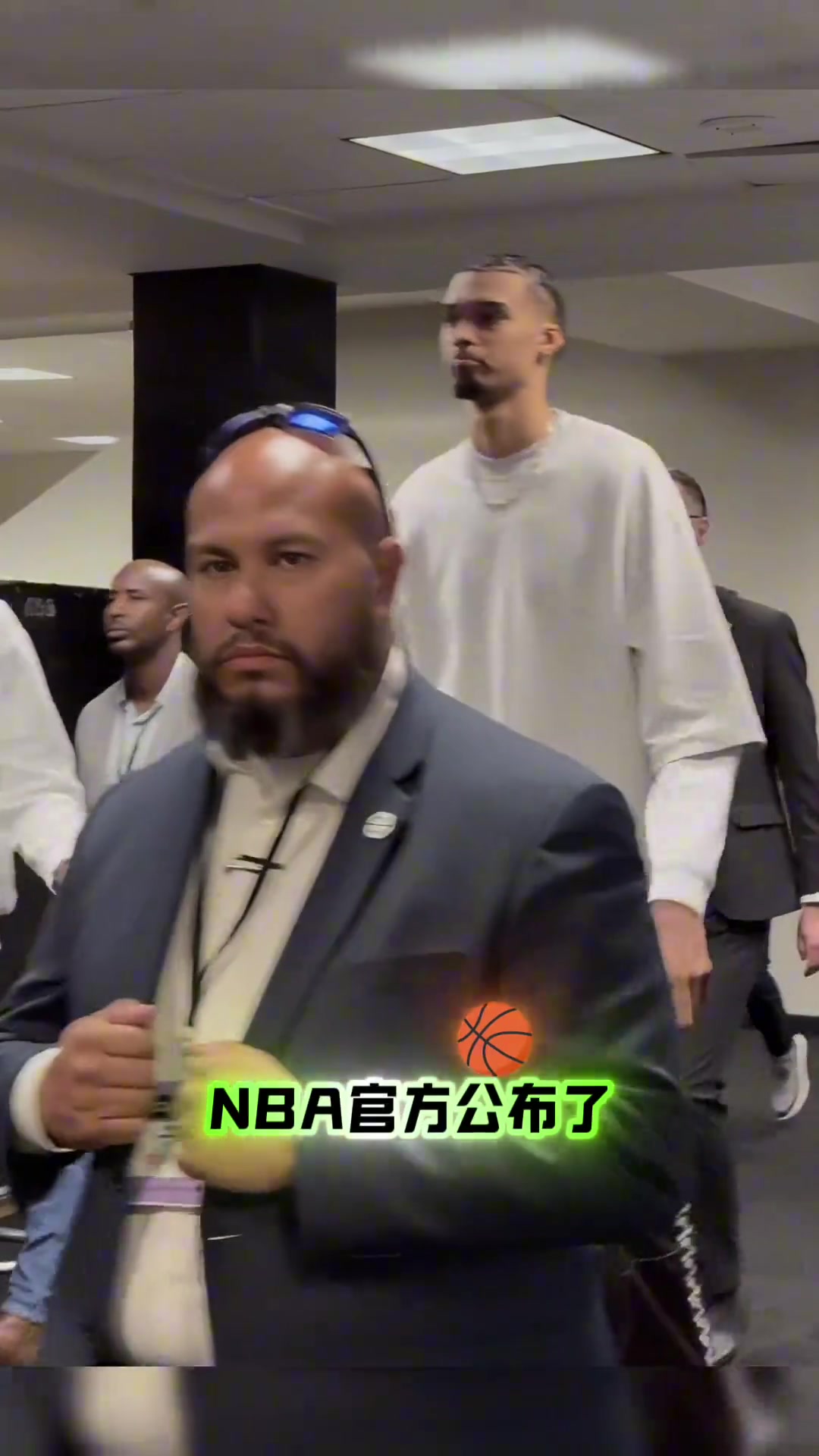 文班亚马本赛季只打了46场比赛但是人气已经爆表